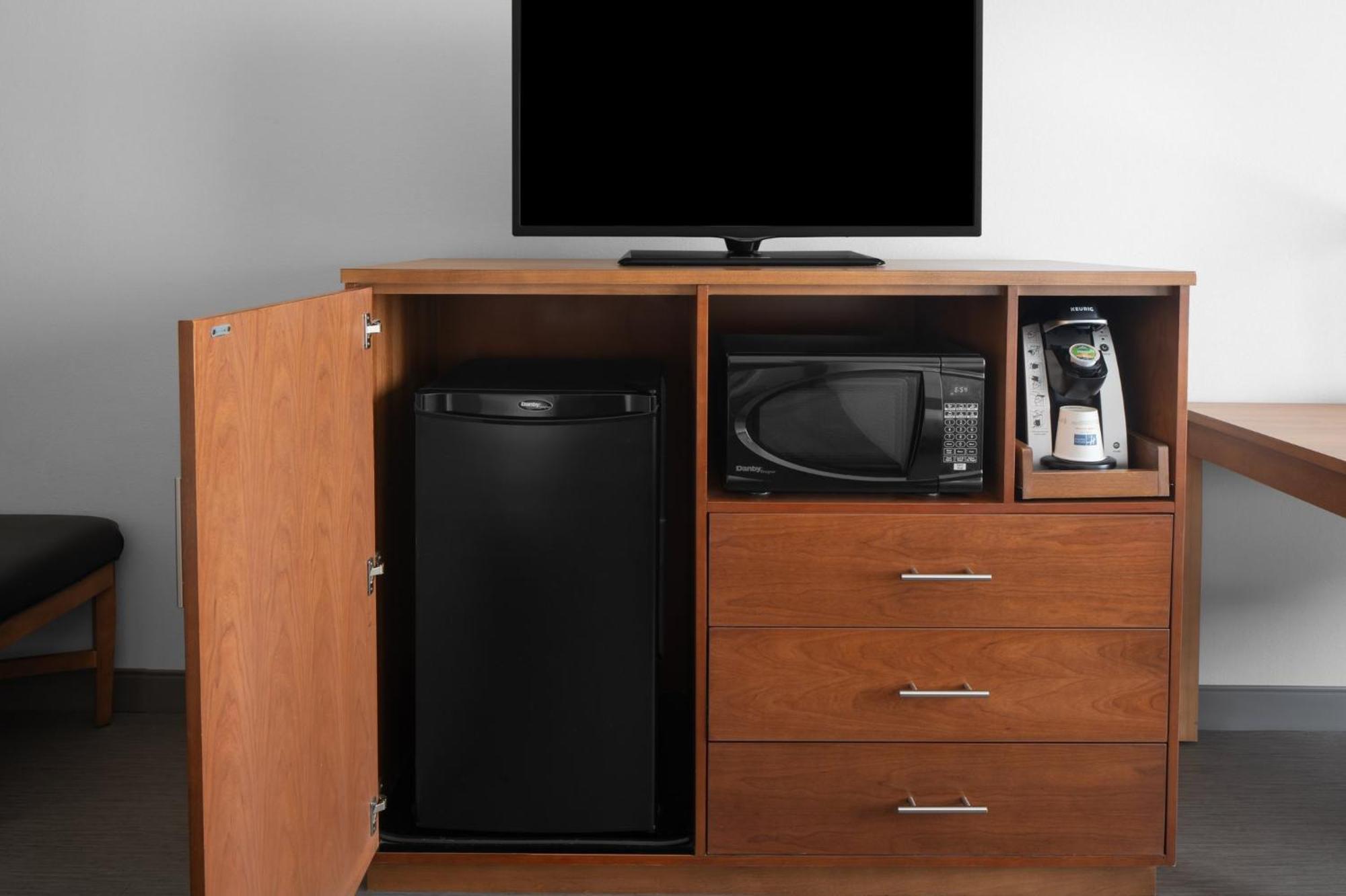 Holiday Inn Express & Suites Midland South I-20 By Ihg Eksteriør billede